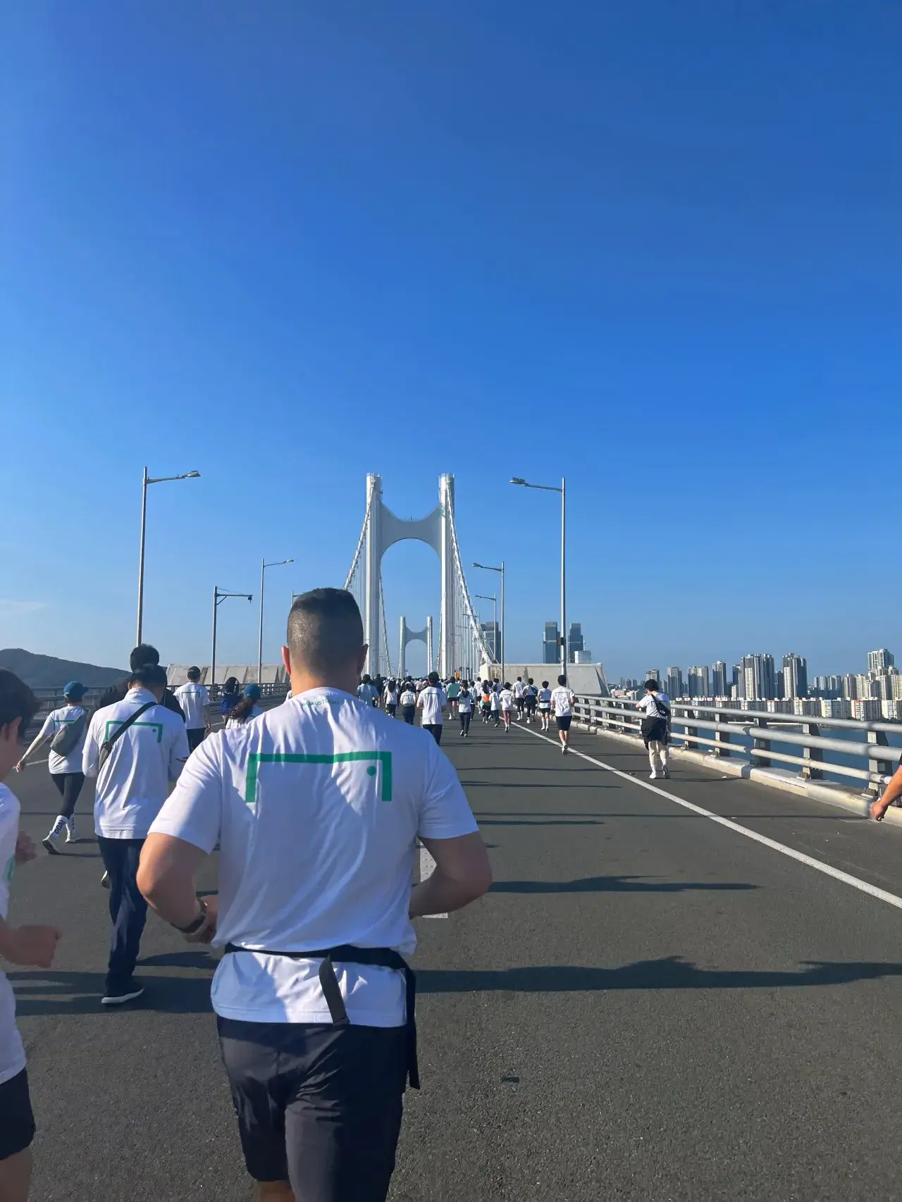 2023-부산바다마라톤-광안대교-10km-출발