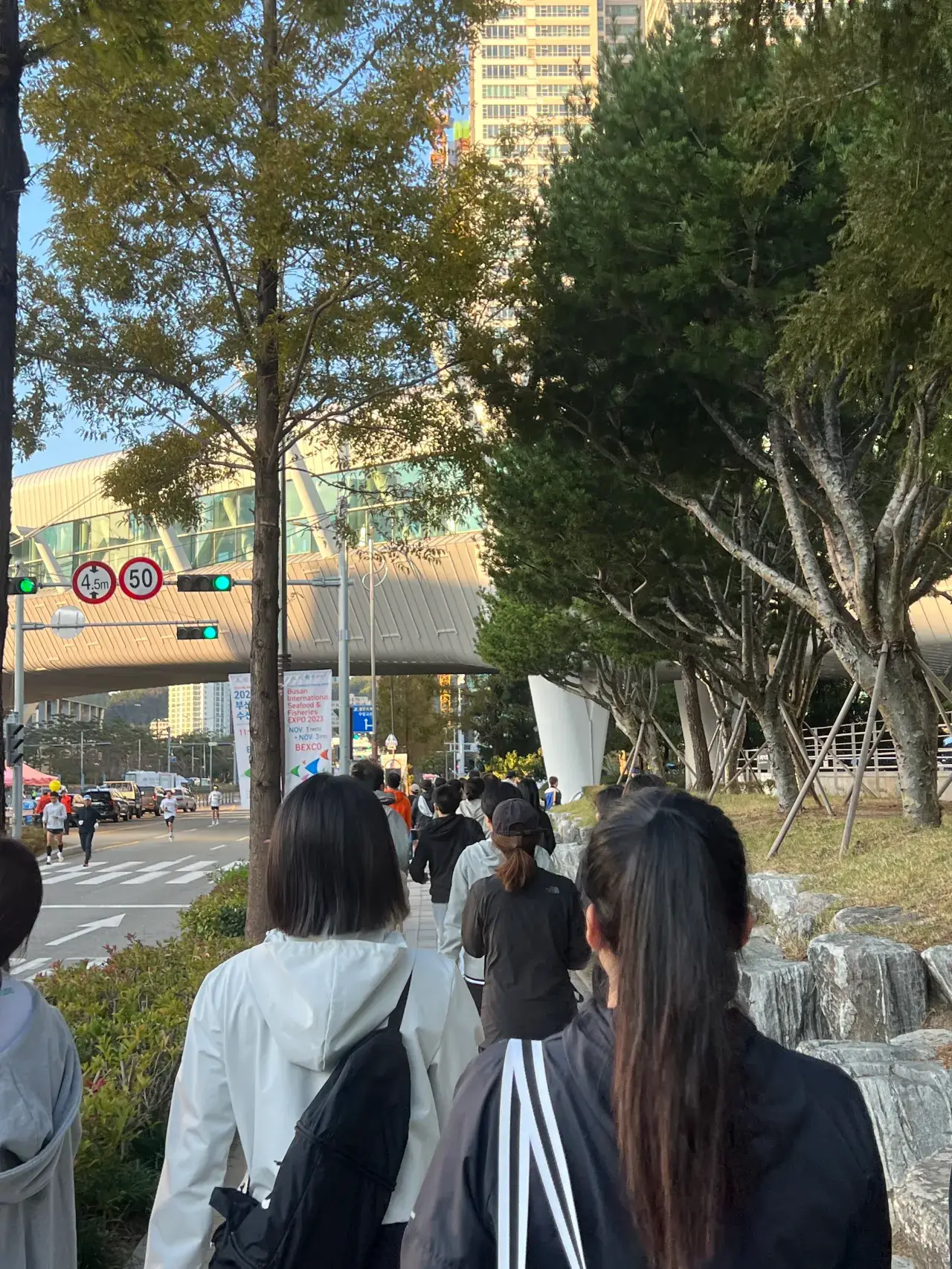 2023-부산바다마라톤-벡스코-가는-길